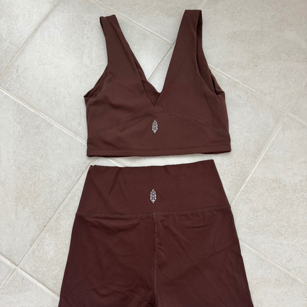 Free People Work Out Set (Cocoa)